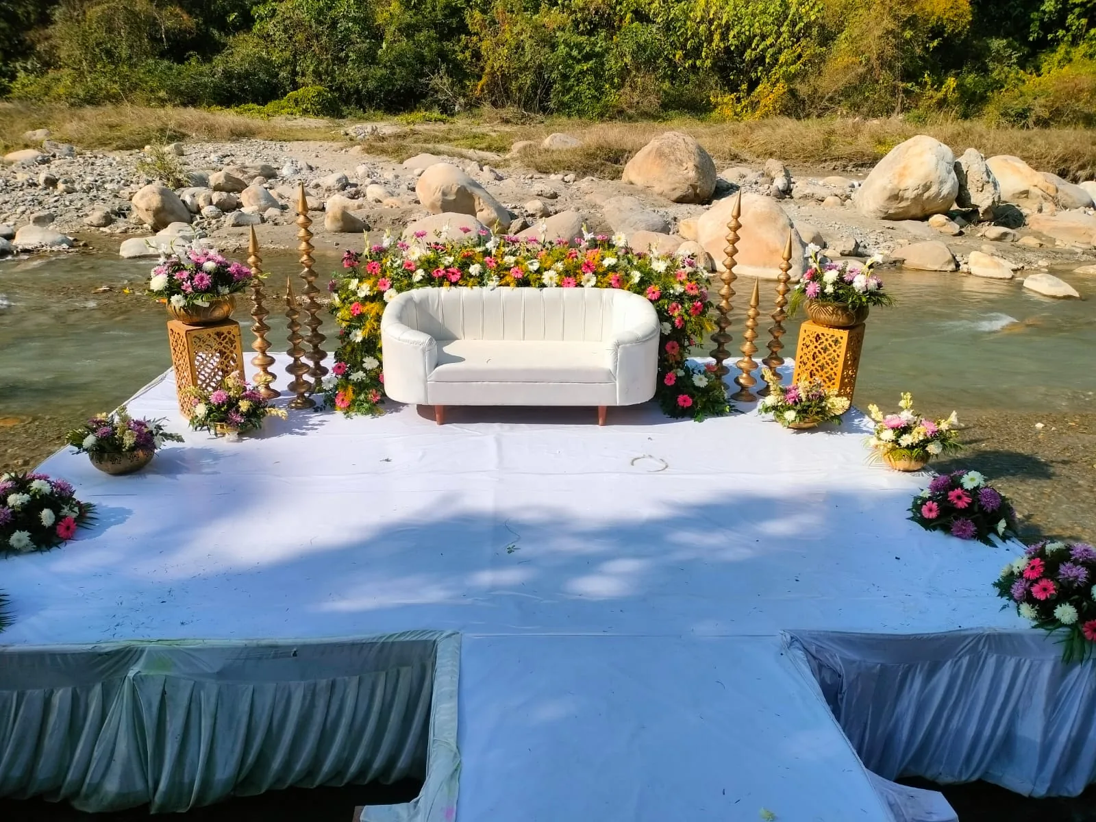 Riverside destination wedding venue in Uttarakhand
